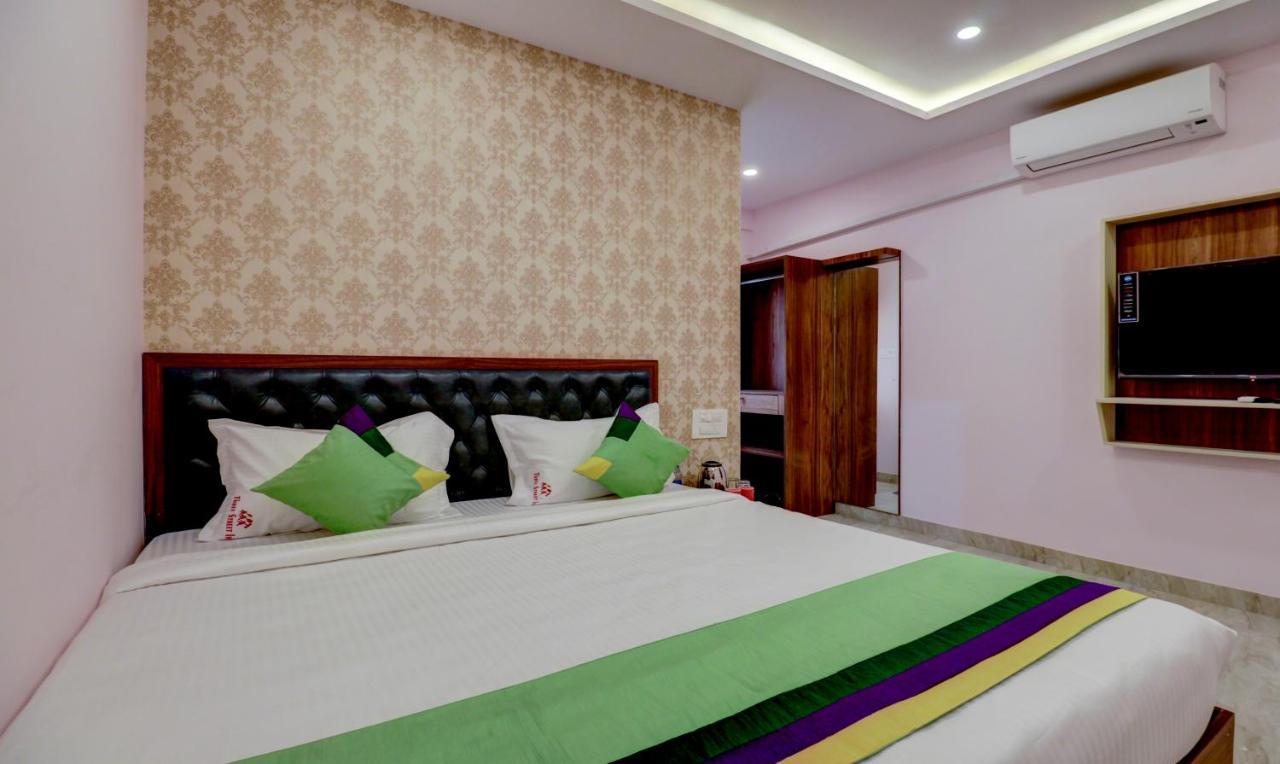 Treebo Three Street Inn Bangalore Exterior foto